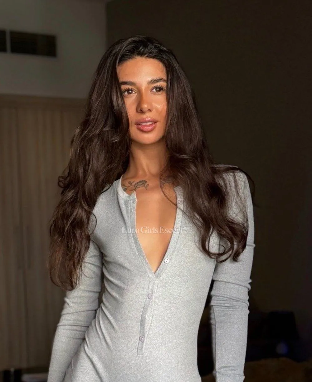 Jasmine photo 1