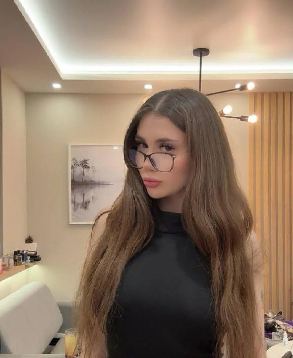 Alina photo 1