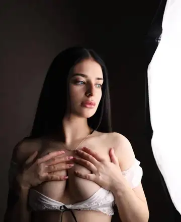 Dominika preview