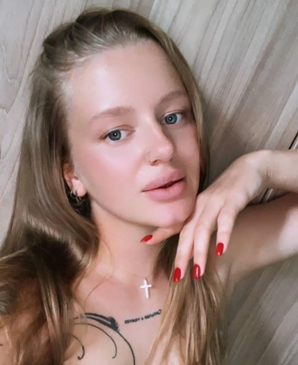 Anastasia photo 3