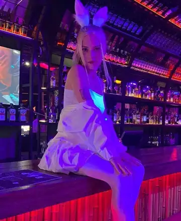 Elenia preview