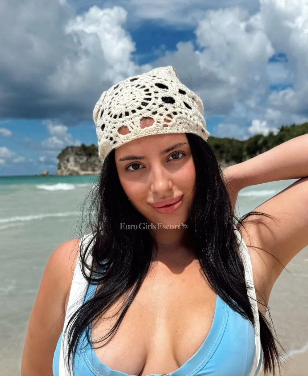 Ameliya photo 1