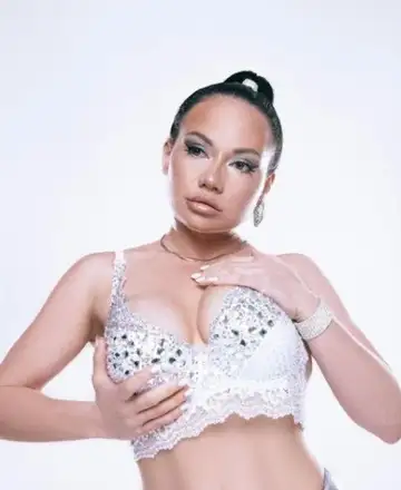 Milana preview