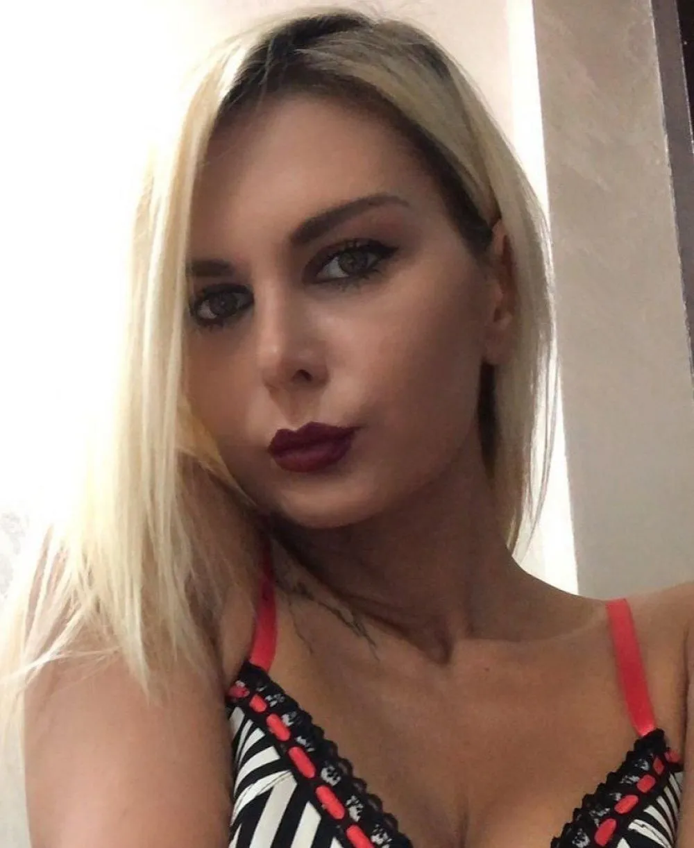 Irina photo 1