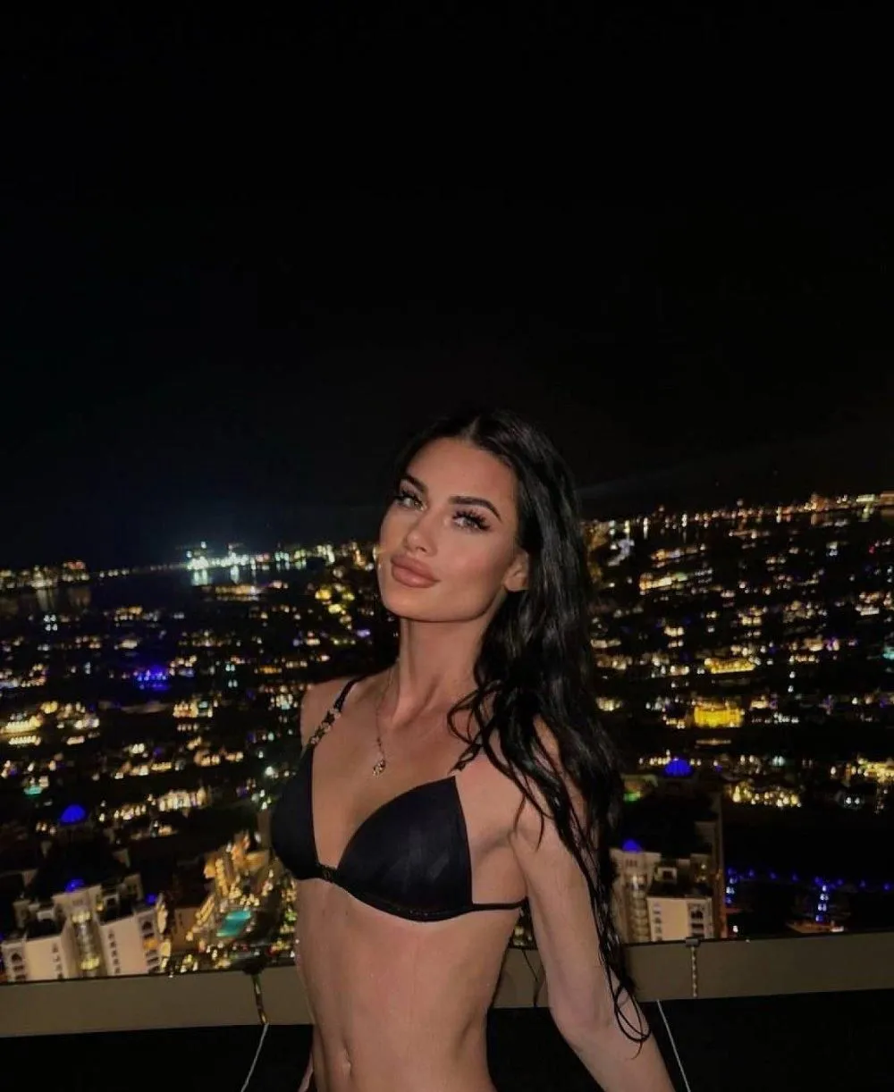 Anastasia 26